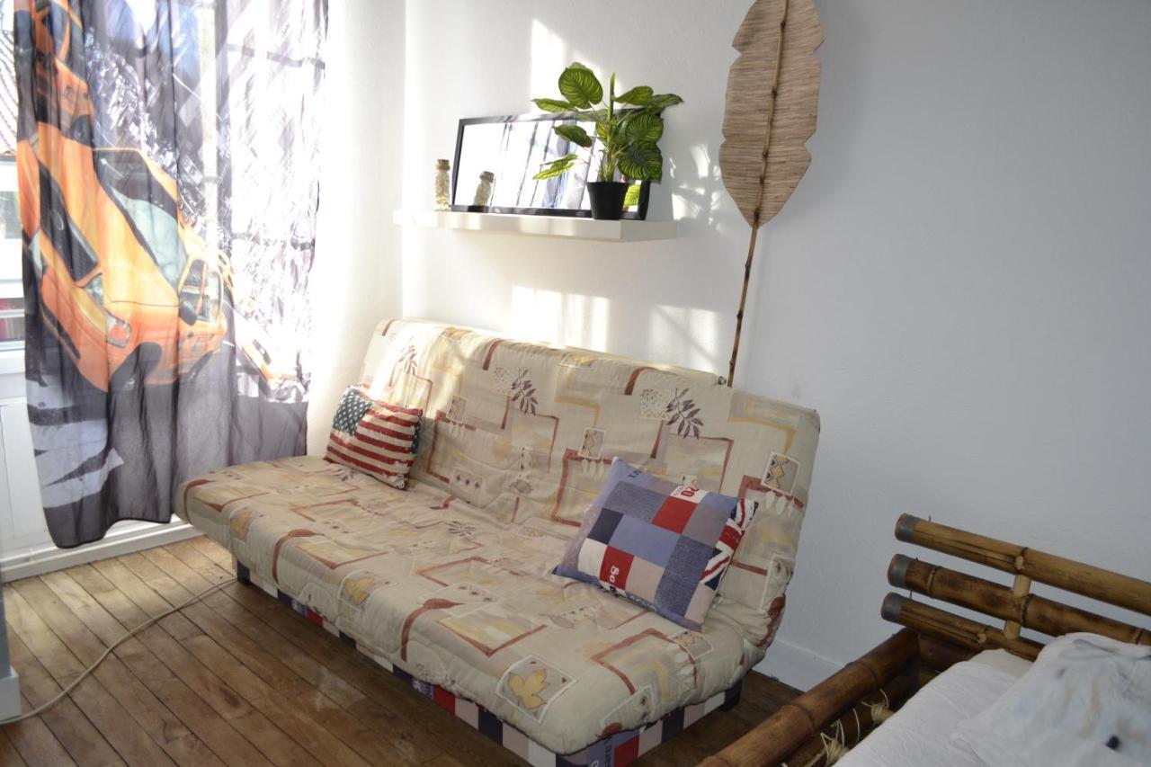 Belle Chambre D'Hote Pour 2 A 4 Personnes Apartment Chef-Boutonne Exterior photo